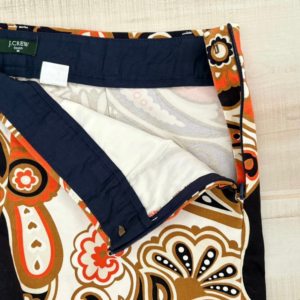J.Crew Stretch Shorts Paisley Print Orange Brown Mid Rise Women’s Size 6 Retro - Picture 4 of 7